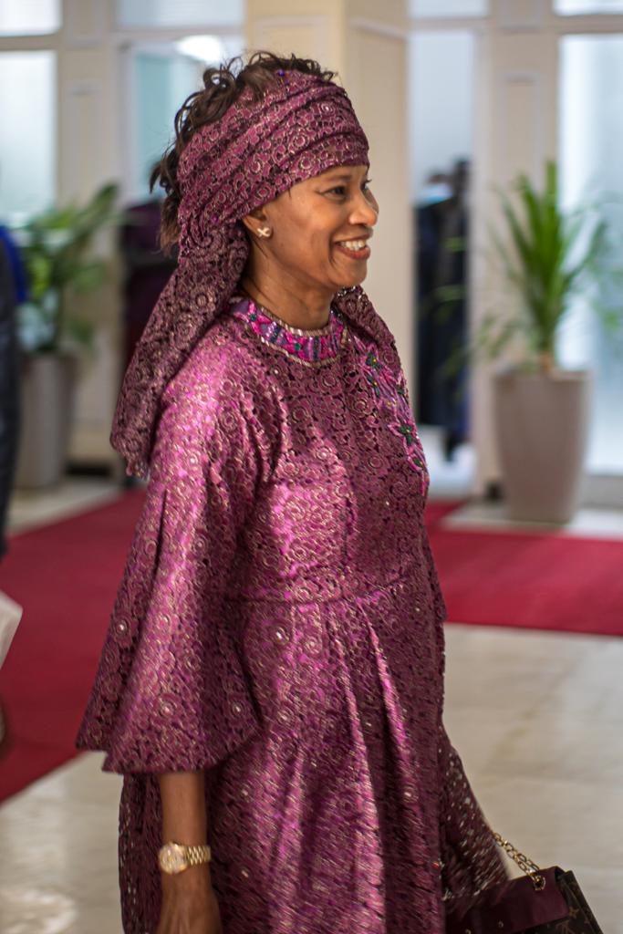 Passation de service entre Amadou Bâ et Aïssata Tall Sall: Les images ! Passation de service entre Amadou Bâ et Aïssata Tall Sall: Les images !