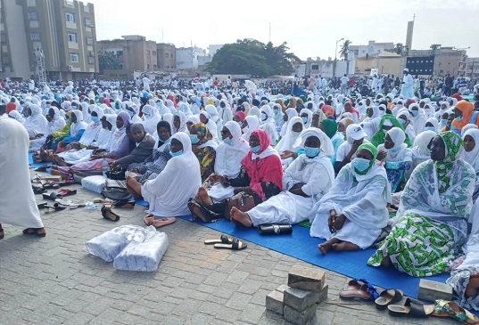 Rassemblement des Sénégalais contre l'Islamophobie : la Place de l'Obélisque qui refuse du monde donnera-t-elle à réfléchir à Macron ?