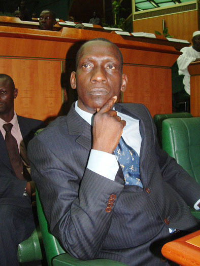 Mamadou Diop Decroix: "Nous soutenons la décision du gouvernement" 