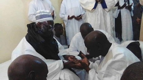 Idrissa Seck à Touba pour des prières: Voici quelques images de sa visite chez Serigne Mountakha Bassirou