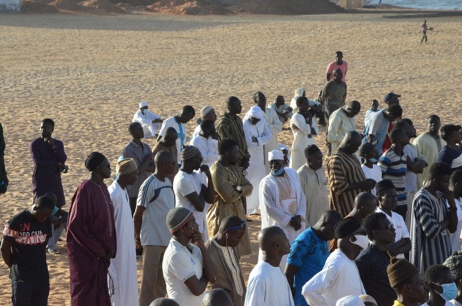 Cérémonie funéraire de Balla Gaye 1 : le monde de la lutte uni comme un seul homme Cérémonie funéraire de Balla Gaye 1 : le monde de la lutte uni comme un seul homme