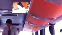 [Vidéo] Un film X diffusé par erreur dans un bus