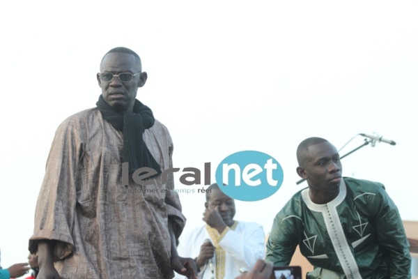 Stade Demba Diop - Pape Diouf et Babou Ngom assurent l'ambiance