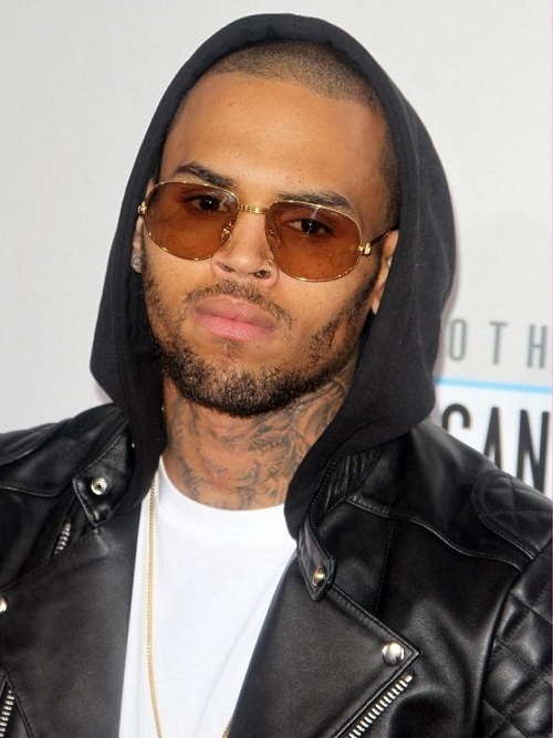Chris Brown a les larmes aux yeux à cause de Rihanna et Karrueche