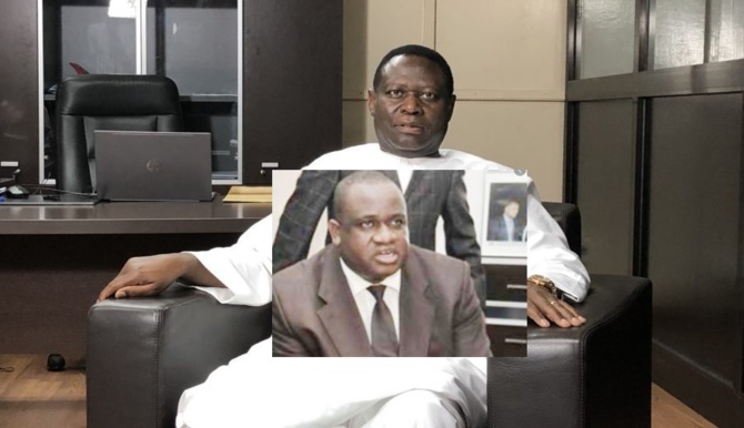 Ils savent que le vieux Amadou Ba ne sait ni lire , ni écrire...