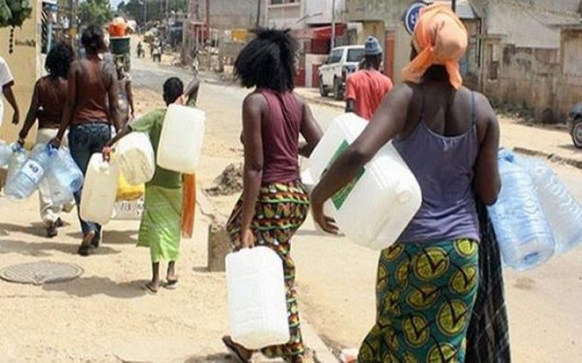 Quatre mois sans eau : Mboro très assoiffée, appelle au secours