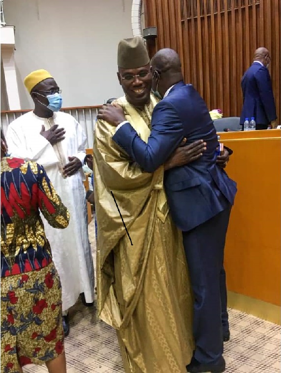 Vote du budget de l'économie numérique et des télécommunications : Yankhoba Diatara en Mode "vents favorables" ... Vote du budget de l'économie numérique et des télécommunications : Yankhoba Diatara en Mode "vents favorables" ...