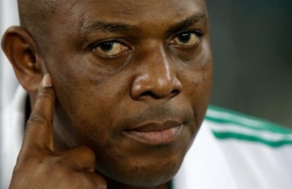 Keshi retire sa démission