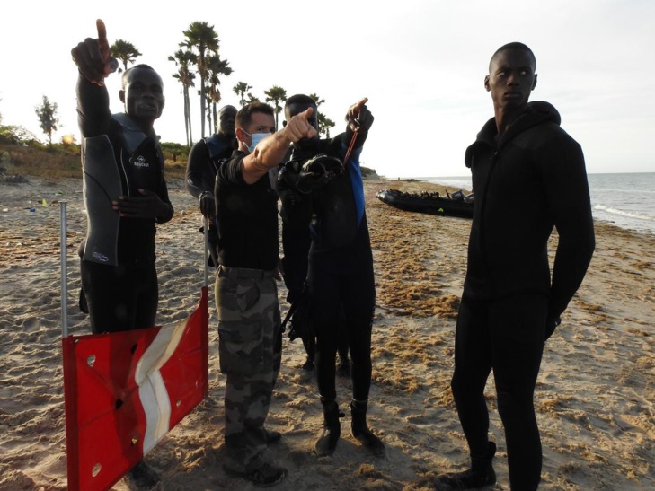 EFS: Information « reconnaissance plage » au cœur de l’exercice franco-sénégalais amphibie Xaritoo 2020