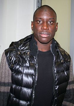 Demba Ba: "Je ne bois pas, je ne fume pas et je prie 5 fois par jour dans une mosquée"