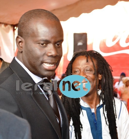 Malick Gakou avec Père Ouza