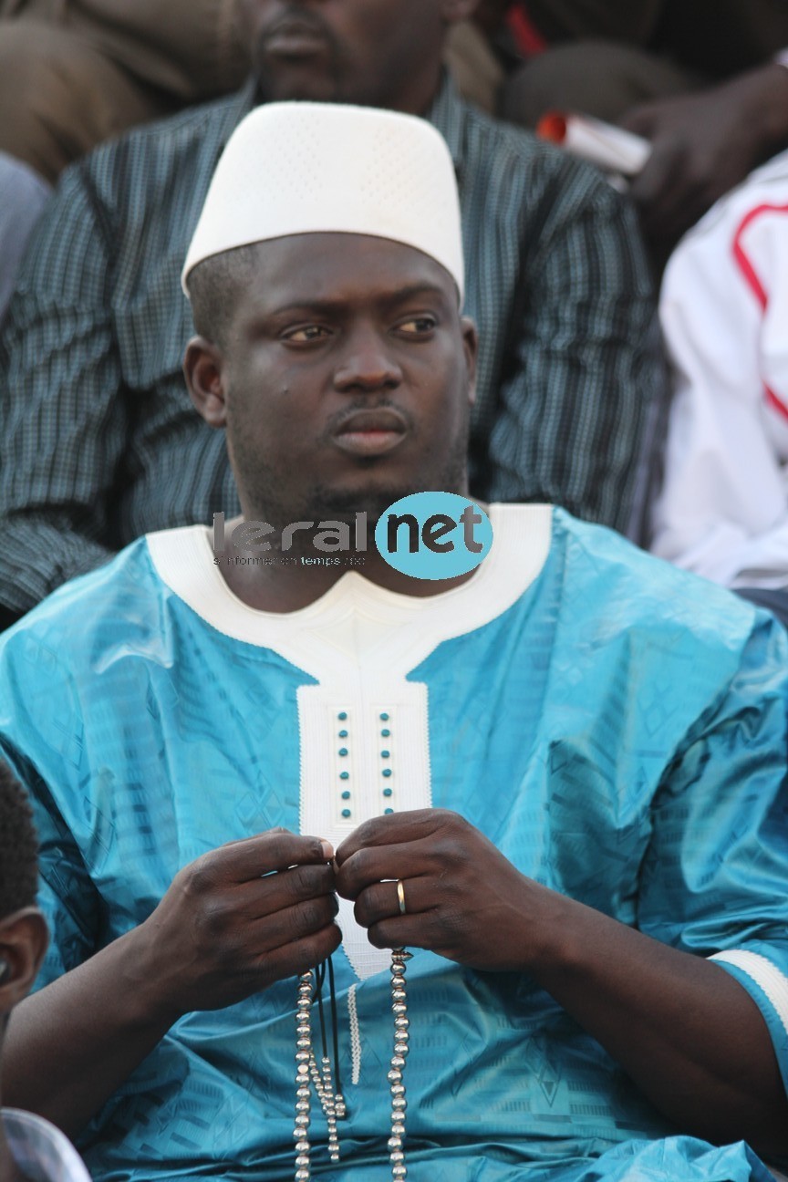 Aziz Ndiaye et son chapelet...