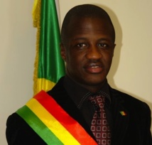 Dr Malick Diop dément tout contacts entre l’Afp et l’Apr pour une fusion.