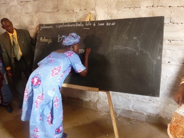« Journée mondiale de la langue maternelle » : les acteurs de l’alphabétisation font l’état des lieux