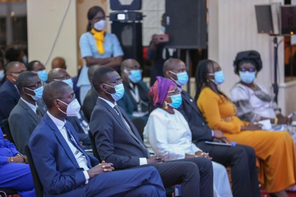 Le Président Macky Sall honoré par la CONFEMEN (Photos) Le Président Macky Sall honoré par la CONFEMEN (Photos)