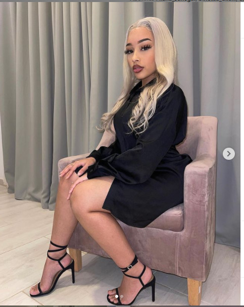 A la découverte de Line Sow, fille de Aïda Coulibaly, l'épouse de Youssou Ndour (Photos) A la découverte de Line Sow, fille de Aïda Coulibaly, l'épouse de Youssou Ndour (Photos)