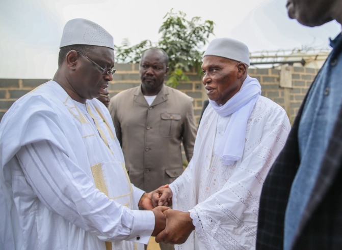 Macky SALL baptise l’Université du Futur Africain (UFA) au nom d’Abdoulaye Wade Macky SALL baptise l’Université du Futur Africain (UFA) au nom d’Abdoulaye Wade