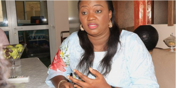 Après son limogeage à la tête de Promise: Yaye Fatou Diagne use de mots touchants pour magnifier la confiance du Chef de l’Etat Après son limogeage à la tête de Promise: Yaye Fatou Diagne use de mots touchants pour magnifier la confiance du Chef de l’Etat