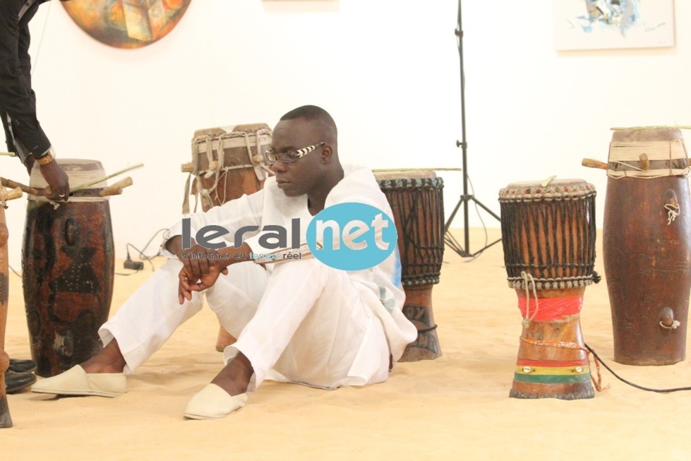 [Photos exclusives] Abdou Guitté Seck tourne un clip avec Soda Mama Fall