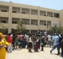 Mbacké: un véhicule de police provoque un accident devant le lycée Cheikh Ahmadou Bamba