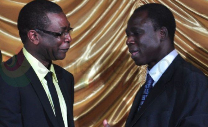 Thione Seck à Youssou Ndour: " Je ne suis pas ceux qui guettent un différend entre nous, ce que j'ai dit..." Thione Seck à Youssou Ndour: " Je ne suis pas ceux qui guettent un différend entre nous, ce que j'ai dit..."