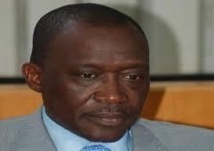La mosquée de l’aéroport de Dakar prie pour feu Ousmane Masseck Ndiaye