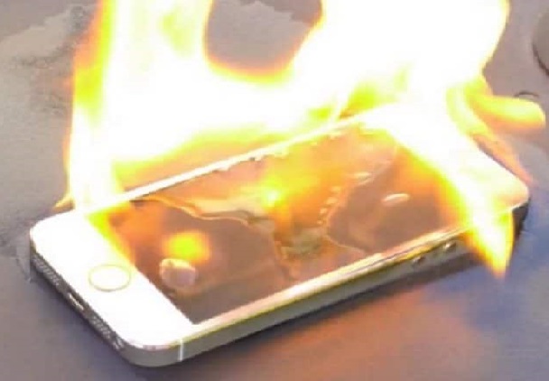 Kolda - Explosion d’une batterie de téléphone portable: 3 cases, 20 sacs d’arachides, 300 mille francs Cfa réduits en cendre
