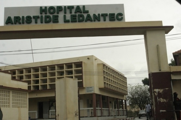 Sit-in des femmes de l’hôpital Le Dantec...