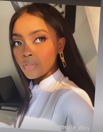 Come-back de l'actrice Sonia Dia: Admirez ses nouveaux clichés sexy (Photos) Come-back de l'actrice Sonia Dia: Admirez ses nouveaux clichés sexy (Photos)