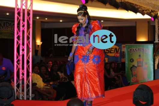 [Photos] Oumy Gaye: Miss Jongoma 2012 se rachète