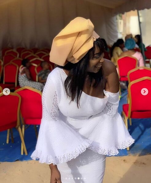 L'actrice Chabi dans une robe brodée à vous couper le souffle (Photos)