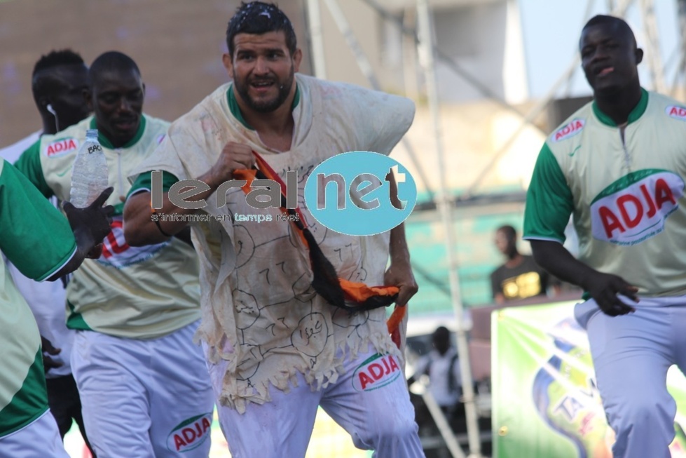 Juan Espino Diéppa, le "Lion blanc" qui veut conquérir l'arène sénégalaise