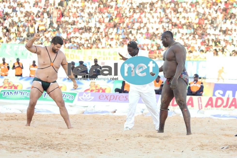 Juan Espino Diéppa, le "Lion blanc" qui veut conquérir l'arène sénégalaise