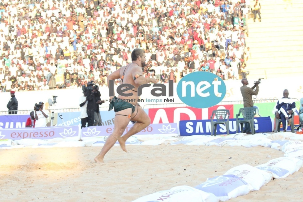 Juan Espino Diéppa, le "Lion blanc" qui veut conquérir l'arène sénégalaise