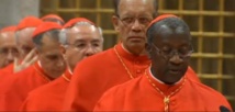 Cardinal Théodore Adrien Sarr prête serment dans la Chapelle Sixtine