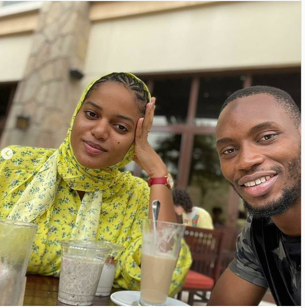 (Photos et vidéos): Le joueur Diafra Sakho et sa femme se la coulent douce à Dubaï 