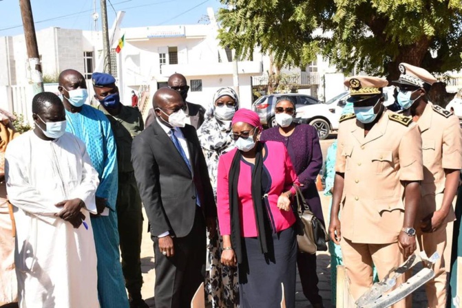 SANGALCAM: OUMAR GUEYE DECAISSE PRÈS  DE 8 MILLIONS POUR OUTILLER LES ECOLES ET LE DISTRICT SANITAIRE.