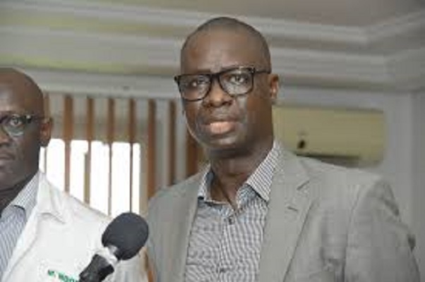 Geste noble à partager: Abdoulaye Dia de Senico gagne son procès contre 245 familles, puis leur offre son terrain