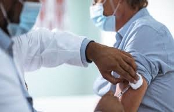 Stratégie nationale de vaccination: Des questions autour d’un choix cornélien
