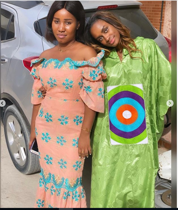 Quand la petite sœur de Wally Seck, Aïcha rend hommage à tous ses boubous qu'elle ne portera sûrement plus. Regardez !