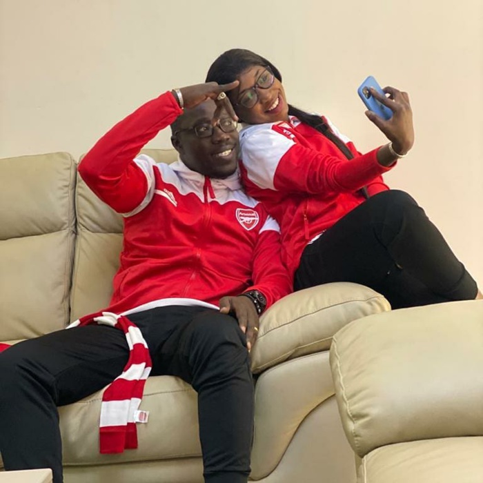 Découvrez la ravissante femme de Mouhamadou Mamadou Ndiaye de la Tfm (Photos) Découvrez la ravissante femme de Mouhamadou Mamadou Ndiaye de la Tfm (Photos)