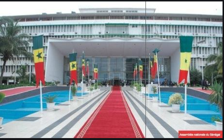 Assemblée nationale / Levée de l’immunité parlementaire d'Ousmane Sonko: La procédure engagée ce lundi Assemblée nationale / Levée de l’immunité parlementaire d'Ousmane Sonko: La procédure engagée ce lundi