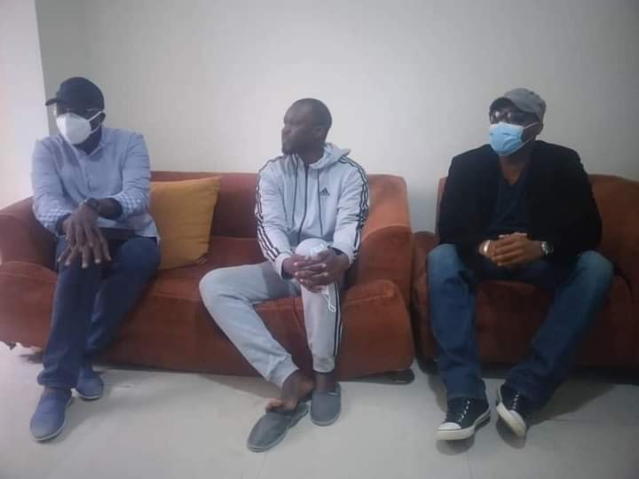 Photos: Khalifa Sall et Barthélémy Dias chez Ousmane Sonko