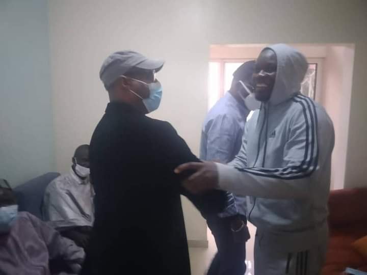 Photos: Khalifa Sall et Barthélémy Dias chez Ousmane Sonko