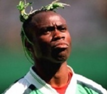 Football - Accuse d'avoir triché de 12 ans sur son âge, Taribo West dément