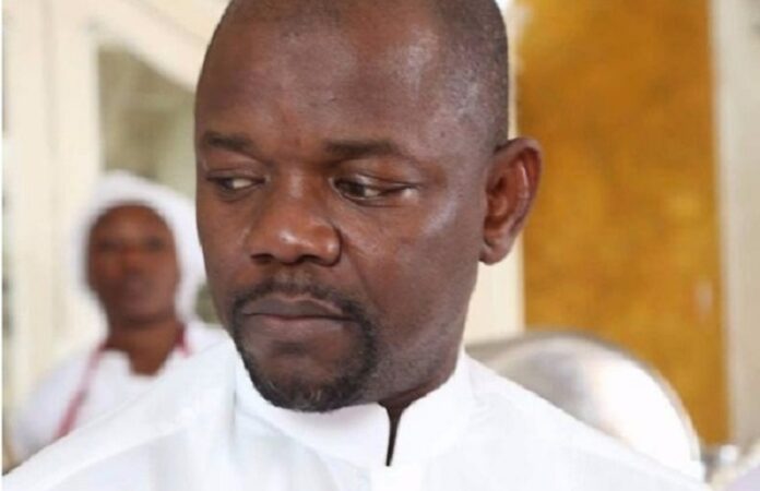 L’homme d’affaires Tahirou Sarr en deuil L’homme d’affaires Tahirou Sarr en deuil