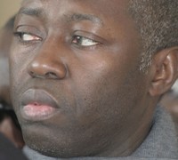 Mamadou Lamine Diallo veut en savoir plus sur la composition des bouillons "Saf Safal"