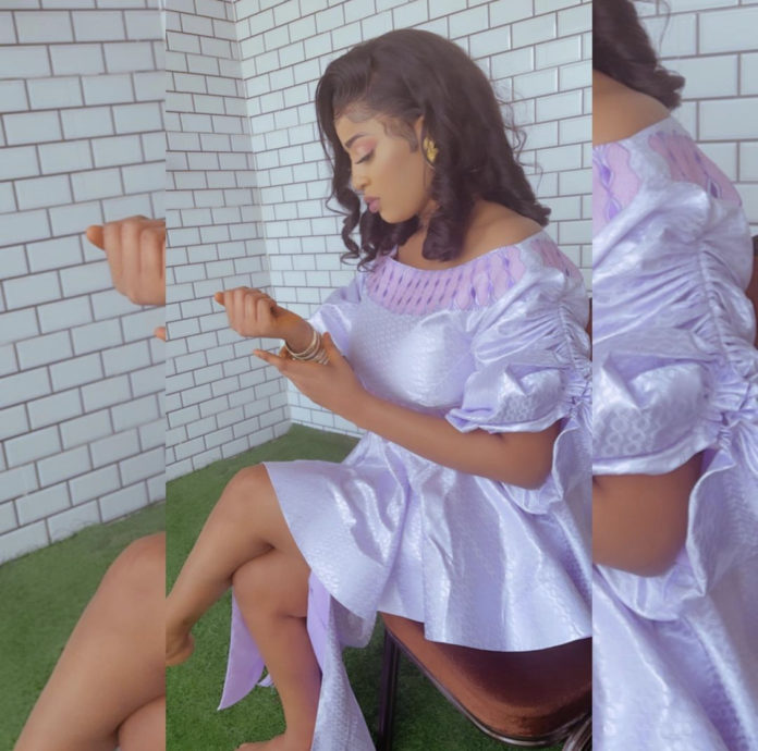 Appréciez le magnifique "sagnsé »de l'actrice Betty Dia (Photos) Appréciez le magnifique "sagnsé »de l'actrice Betty Dia (Photos)