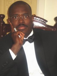 ( Exclusif )    ÉLARGISSEMENT DE LA MOUVANCE PRESIDENTIELLE : Les amis de l’ambassadeur Abdel Kader Pierre Fall créent le Mdn pour quitter le Pds