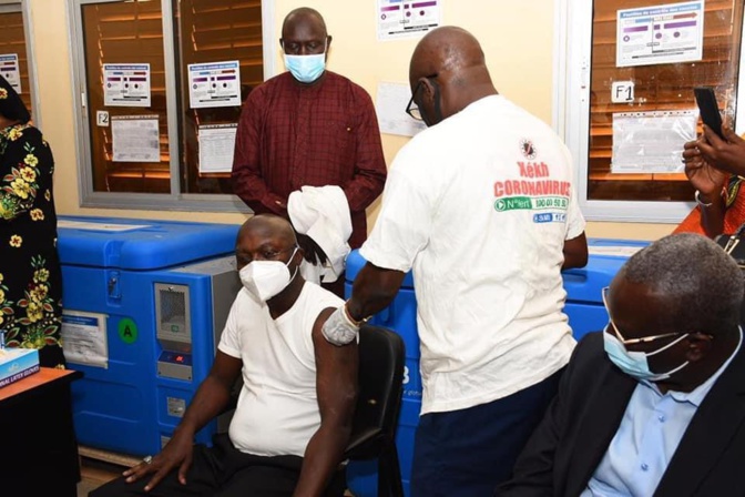 Campagne de vaccination: Oumar Guèye appelle les élus à la mobilisation
